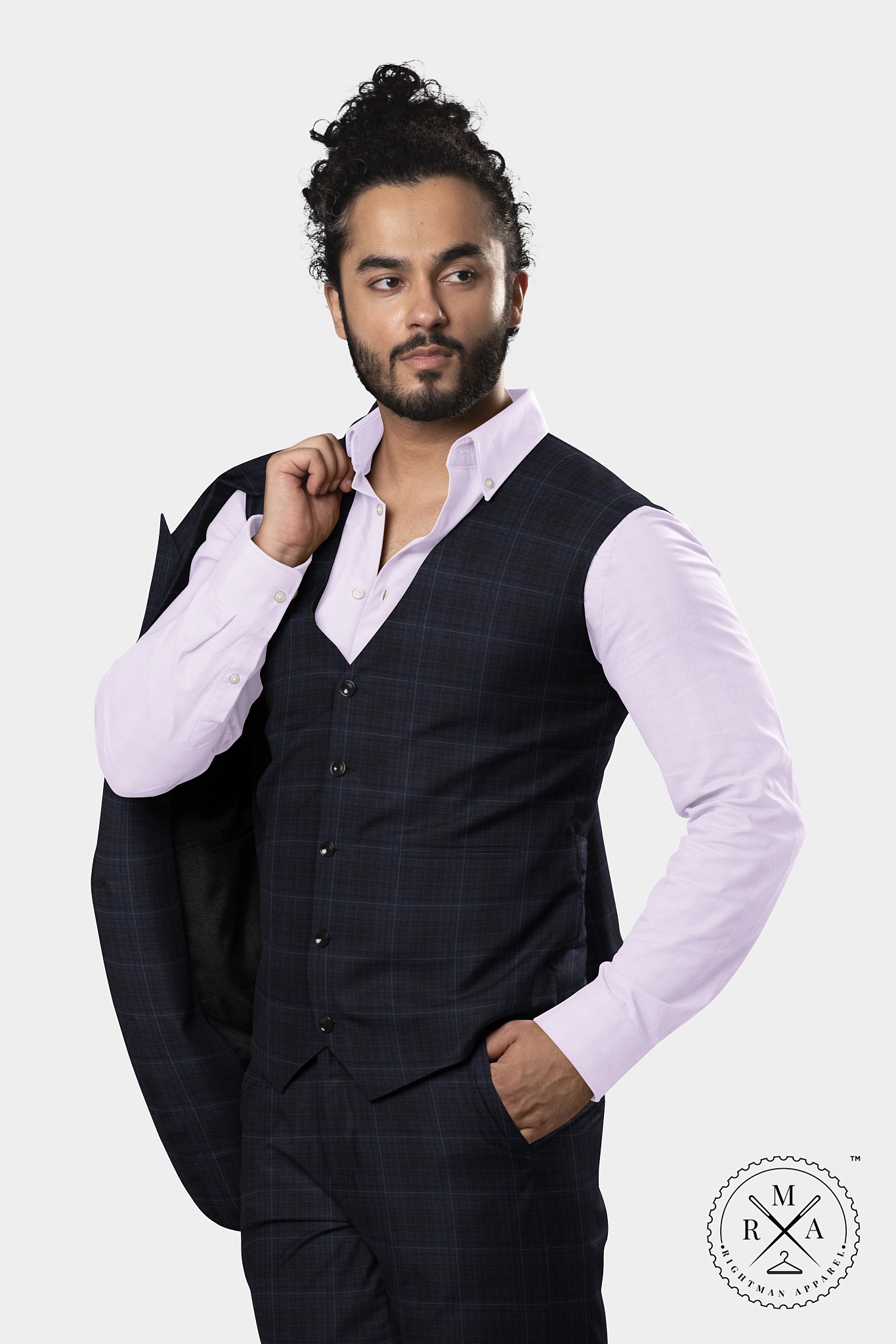 Black Russian Colour Three Piece Suit SU337